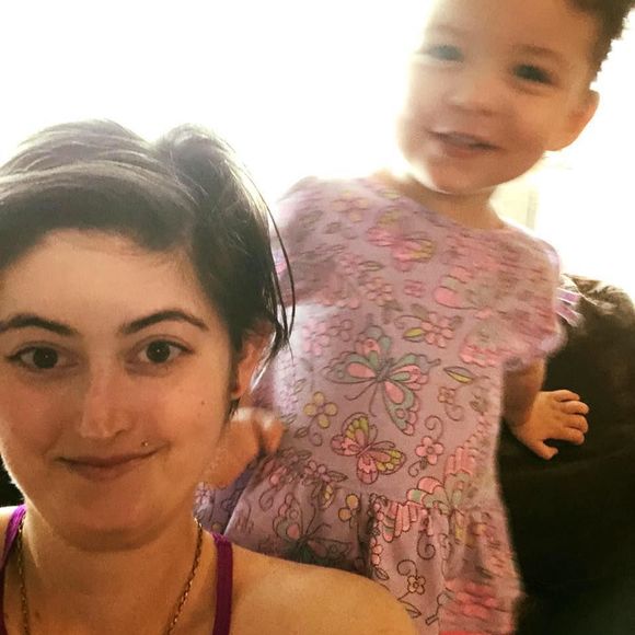 Meet your Posher, Amber - Picture 1 of 1